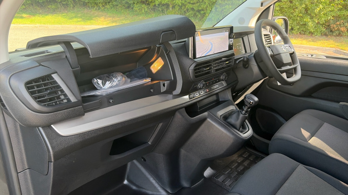 Vauxhall Vivaro L1 Diesel 1.5 Turbo D 120 Pro H1 Van - Image 44